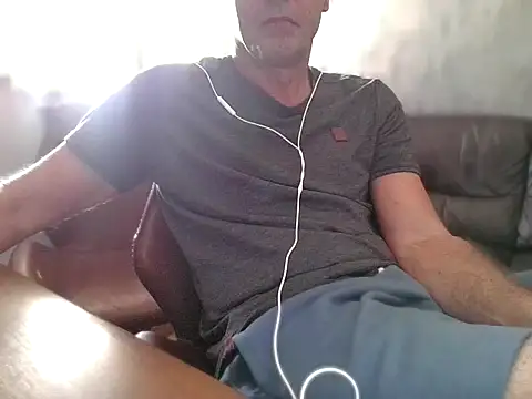 Snapshot of trebor600 chatting on July 28, 2026, 6:43 am trebor600 online show from July 28, 2026, 6:43 am