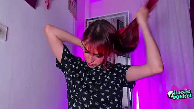 Snapshot of jessierocketx chatting on December 2, 2025, 12:00 am jessierocketx online show from December 2, 2025, 12:00 am