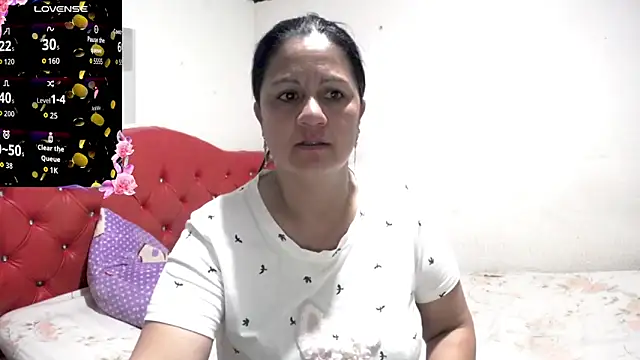 sexy jhoan88 online show from May 11, 2026, 9:54 am