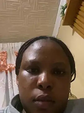 HeyHoneyBee online show from July 28, 2026, 5:01 pm