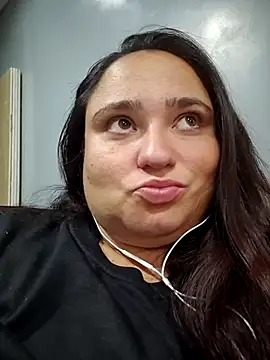 ClariceHowerd online show from July 28, 2026, 8:52 pm