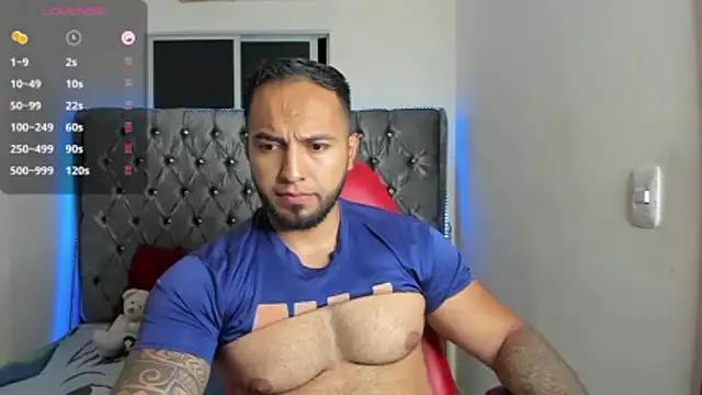 Snapshot of mrloganfuck1 chatting on March 21, 2026, 5:30 am mrloganfuck1 online show from March 21, 2026, 5:30 am