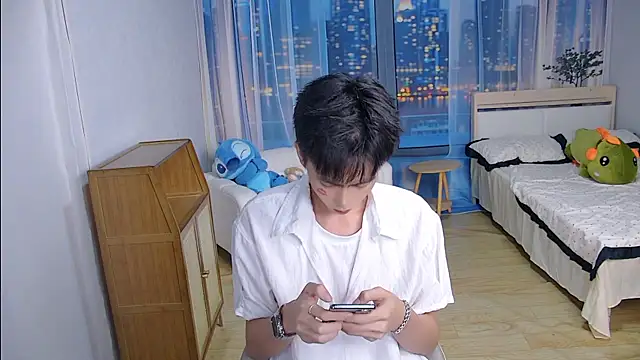 Snapshot of xiaoyang-FF chatting on July 29, 2026, 5:34 pm xiaoyang-FF online show from July 29, 2026, 5:34 pm