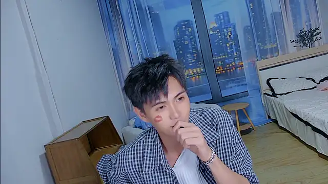 Snapshot of xiaoyang-FF chatting on July 28, 2026, 6:20 pm xiaoyang-FF online show from July 28, 2026, 6:20 pm