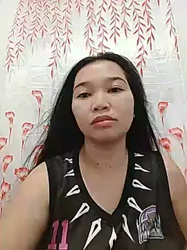 Snapshot of sassygirl20 chatting on August 1, 2026, 12:30 am sassygirl20 online show from August 1, 2026, 12:30 am