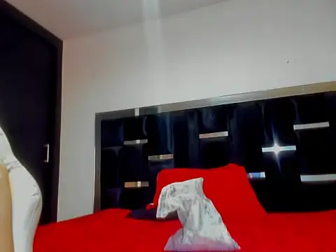 Miranda bigcock3 online show from August 2, 2026, 7:22 pm
