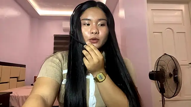 EllieLudolph online show from August 1, 2026, 12:25 pm