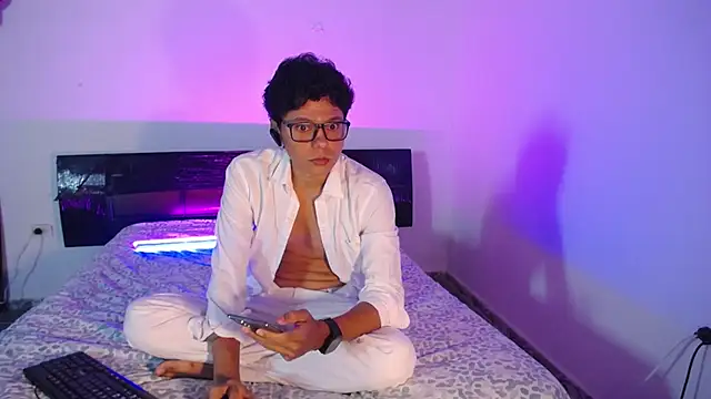 Jasspper online show from July 31, 2026, 11:35 pm