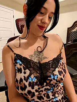 Snapshot of LyannaGardner chatting on August 2, 2026, 1:26 am LyannaGardner online show from August 2, 2026, 1:26 am