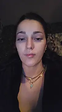 Snapshot of YOUR_ANGEL-LOVE chatting on August 3, 2026, 9:37 am YOUR ANGEL-LOVE online show from August 3, 2026, 9:37 am