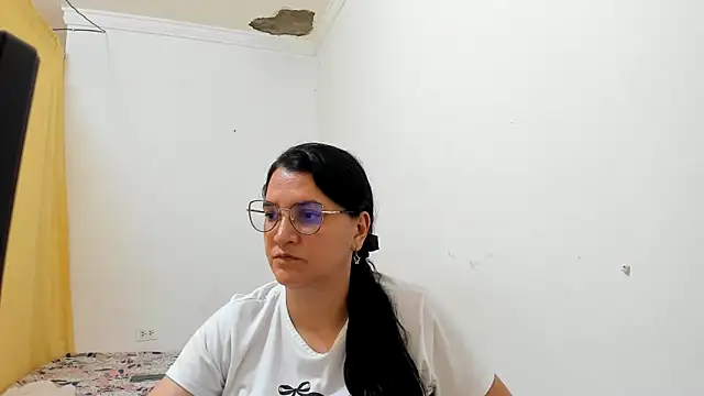 Snapshot of MARILYN_GARCIA chatting on June 9, 2026, 9:05 pm MARILYN GARCIA online show from June 9, 2026, 9:05 pm