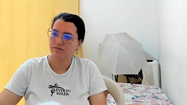Snapshot of MARILYN_GARCIA chatting on May 28, 2026, 4:24 pm MARILYN GARCIA online show from May 28, 2026, 4:24 pm