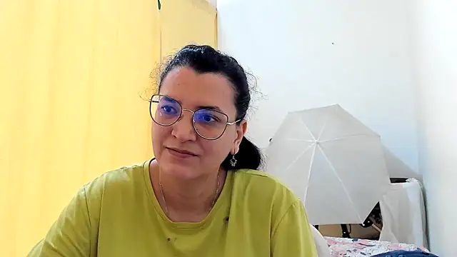 Snapshot of MARILYN_GARCIA chatting on May 31, 2026, 3:51 pm MARILYN GARCIA online show from May 31, 2026, 3:51 pm