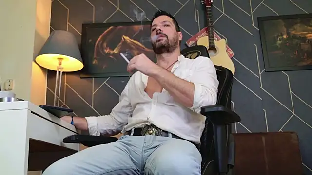 ChrisKox online show from December 20, 2025, 9:12 am