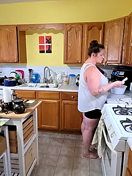 onlyhotbbw75 online show from March 16, 2026, 2:53 pm