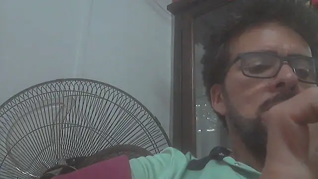 Snapshot of el_principe_hot chatting on May 27, 2026, 1:57 am el principe hot online show from May 27, 2026, 1:57 am