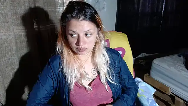 Snapshot of kattydirtylol chatting on January 16, 2025, 8:36 pm kattydirtylol online show from January 16, 2025, 8:36 pm