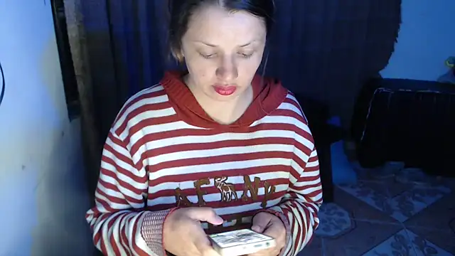 Snapshot of kattydirtylol chatting on October 17, 2025, 5:11 am kattydirtylol online show from October 17, 2025, 5:11 am