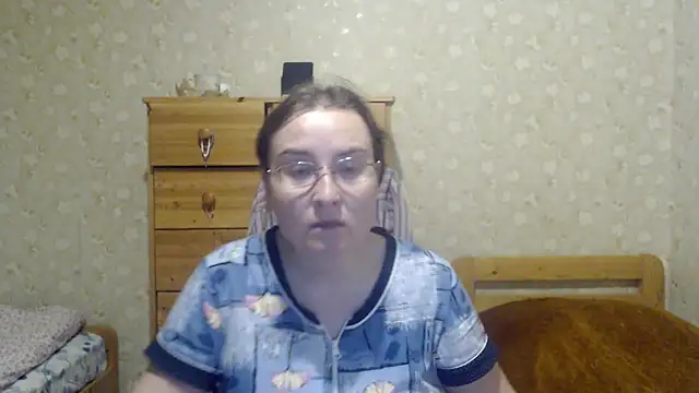 Snapshot of Smart_Rose chatting on March 16, 2025, 8:10 pm Smart Rose online show from March 16, 2025, 8:10 pm