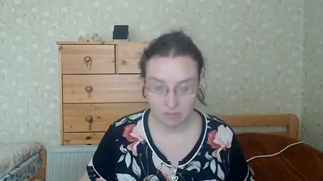 Snapshot of Smart_Rose chatting on September 20, 2025, 9:36 am Smart Rose online show from September 20, 2025, 9:36 am