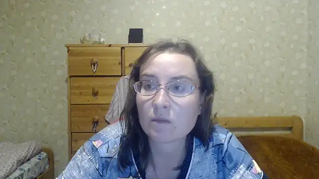 Snapshot of Smart_Rose chatting on March 16, 2025, 11:15 pm Smart Rose online show from March 16, 2025, 11:15 pm