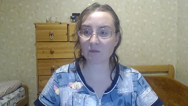 Snapshot of Smart_Rose chatting on March 17, 2025, 11:57 pm Smart Rose online show from March 17, 2025, 11:57 pm