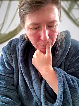 Natali UA online show from November 17, 2025, 9:24 am