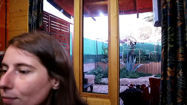 Snapshot of LittleMe97 chatting on February 28, 2026, 8:25 am LittleMe97 online show from February 28, 2026, 8:25 am