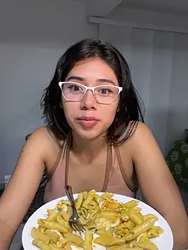 aimi art1 online show from March 9, 2025, 5:22 am