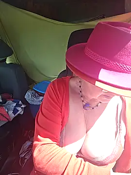 MucMilf59 online show from April 1, 2026, 2:36 pm