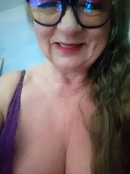 Snapshot of MucMilf59 chatting on February 14, 2026, 6:13 am MucMilf59 online show from February 14, 2026, 6:13 am