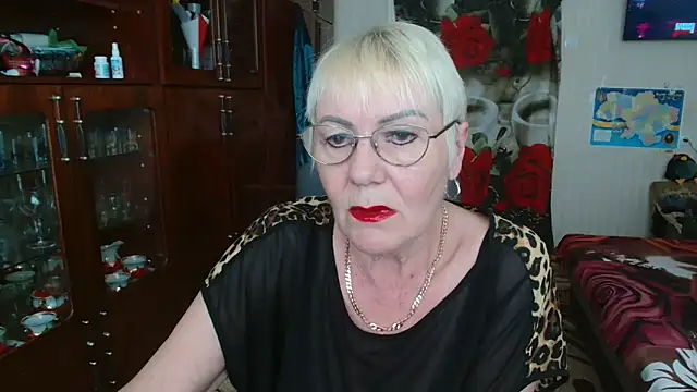 JenaCheim online show from April 4, 2026, 5:47 am