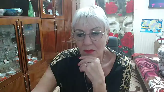 Snapshot of JenaCheim chatting on October 20, 2025, 7:25 pm JenaCheim online show from October 20, 2025, 7:25 pm