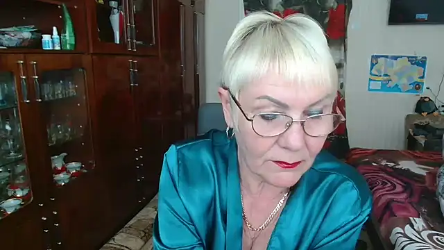 JenaCheim online show from April 14, 2026, 6:07 am