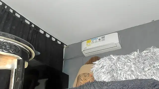 SandraGoldstein online show from March 21, 2026, 10:35 pm