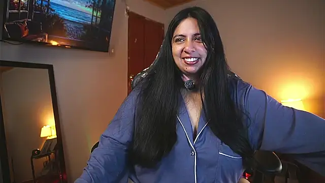 Snapshot of coraline_latin chatting on April 28, 2026, 12:31 pm coraline latin online show from April 28, 2026, 12:31 pm