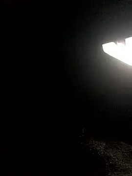 jonathaslemes18 online show from January 9, 2026, 5:47 am