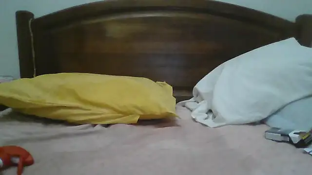 Snapshot of CarlosRocha73 chatting on June 10, 2026, 11:28 pm CarlosRocha73 online show from June 10, 2026, 11:28 pm