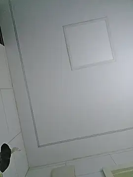 Snapshot of ktmtom247 chatting on February 21, 2026, 12:29 pm ktmtom247 online show from February 21, 2026, 12:29 pm