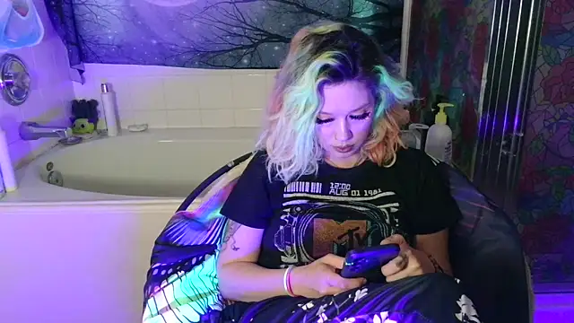 Snapshot of TEXASMARYYYJANE chatting on May 27, 2026, 1:18 pm TEXASMARYYYJANE online show from May 27, 2026, 1:18 pm