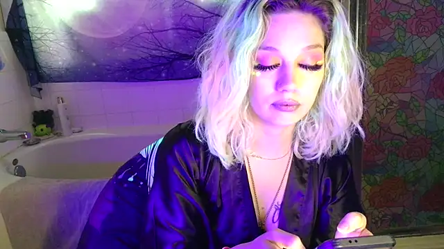 Snapshot of TEXASMARYYYJANE chatting on May 26, 2026, 1:42 pm TEXASMARYYYJANE online show from May 26, 2026, 1:42 pm