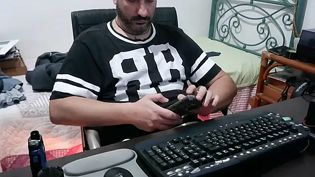 Italian dark desire online show from December 3, 2025, 10:20 pm