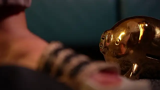  queens of fetish online show from March 6, 2026, 7:47 am