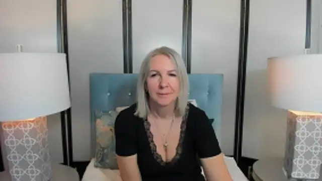 EricaTop online show from April 9, 2026, 8:26 pm