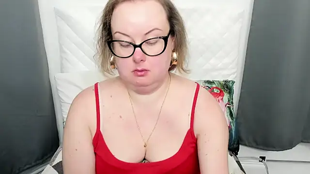 Snapshot of dirtyBonnie chatting on February 23, 2026, 8:59 am dirtyBonnie online show from February 23, 2026, 8:59 am