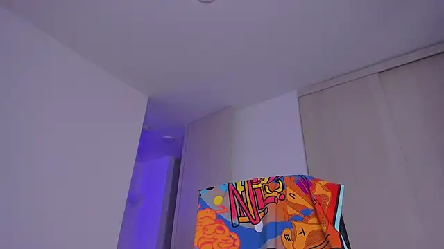 Lisegg  online show from October 29, 2025, 9:36 pm