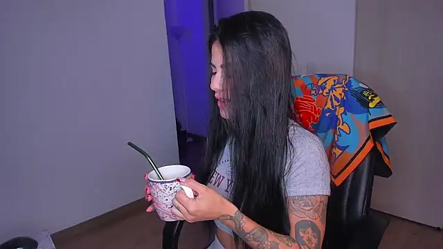 Lisegg  online show from September 19, 2025, 10:08 am