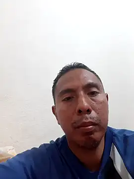 Snapshot of desnudo_Sexoxo chatting on February 15, 2025, 1:21 am desnudo Sexoxo online show from February 15, 2025, 1:21 am