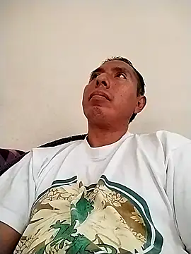 Snapshot of desnudo_Sexoxo chatting on March 17, 2025, 11:02 pm desnudo Sexoxo online show from March 17, 2025, 11:02 pm