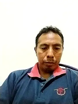 Snapshot of desnudo_Sexoxo chatting on January 15, 2026, 12:14 am desnudo Sexoxo online show from January 15, 2026, 12:14 am